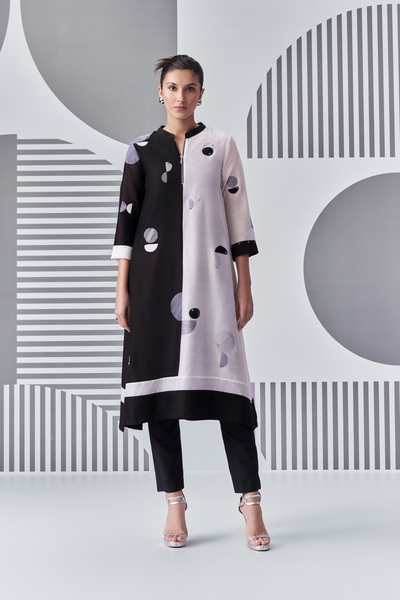 Bauhaus Color Blocked Kurta with Bauhaus Color Blocked Dupatta and Pants Nachiket Barve Online Shopping Melange Singapore Indian Designer Wear