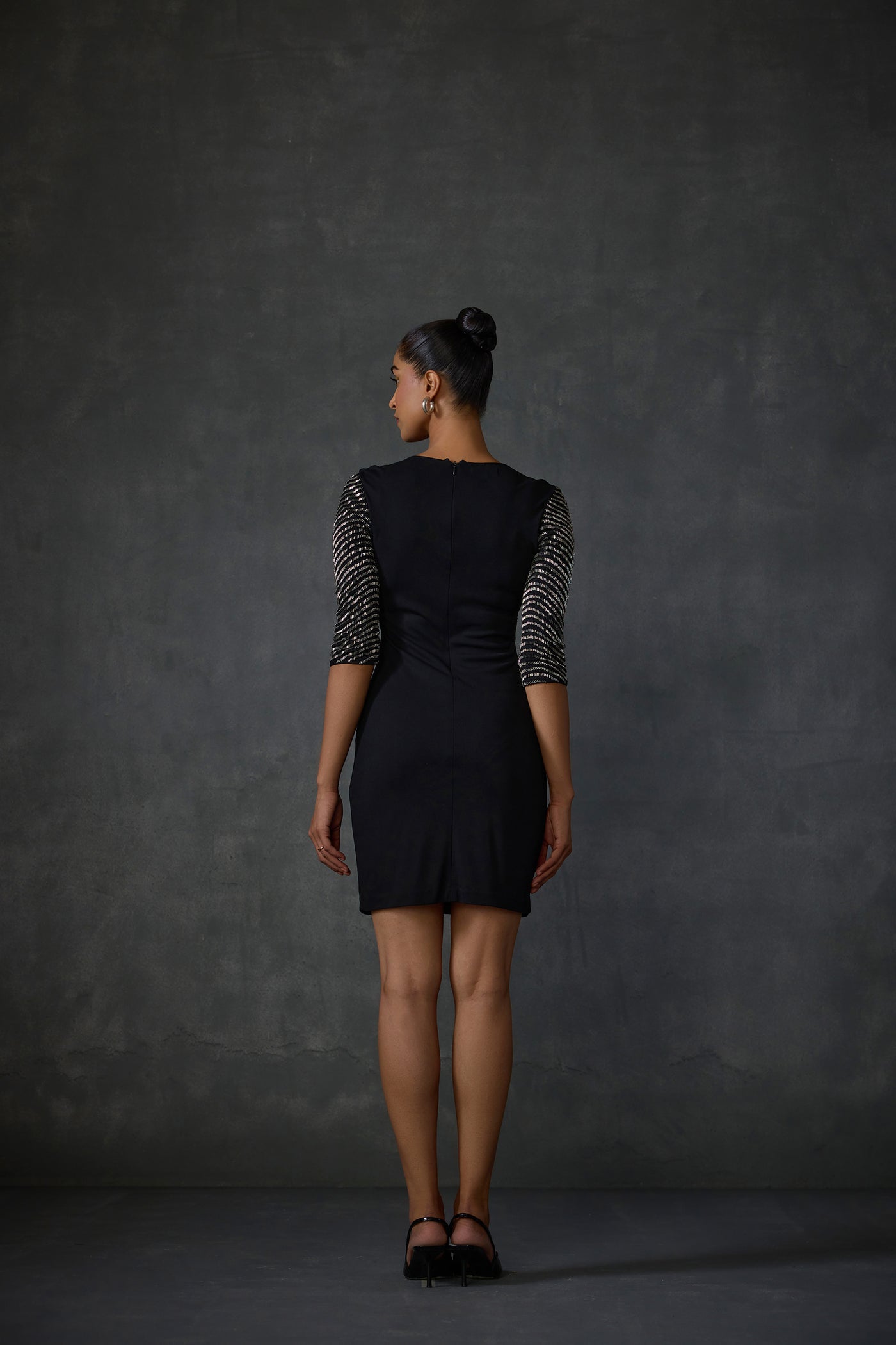 Namrata Joshipura Illumaris Shift Dress indian designer wear online shopping melange singapore