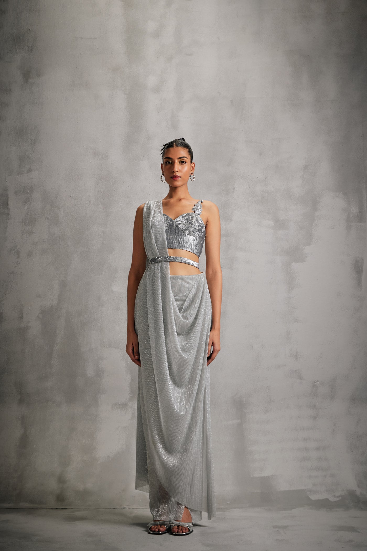 Namrata Joshipura Rosa Baroque Straight Concept Saree indian designer wear online shopping melange singapore