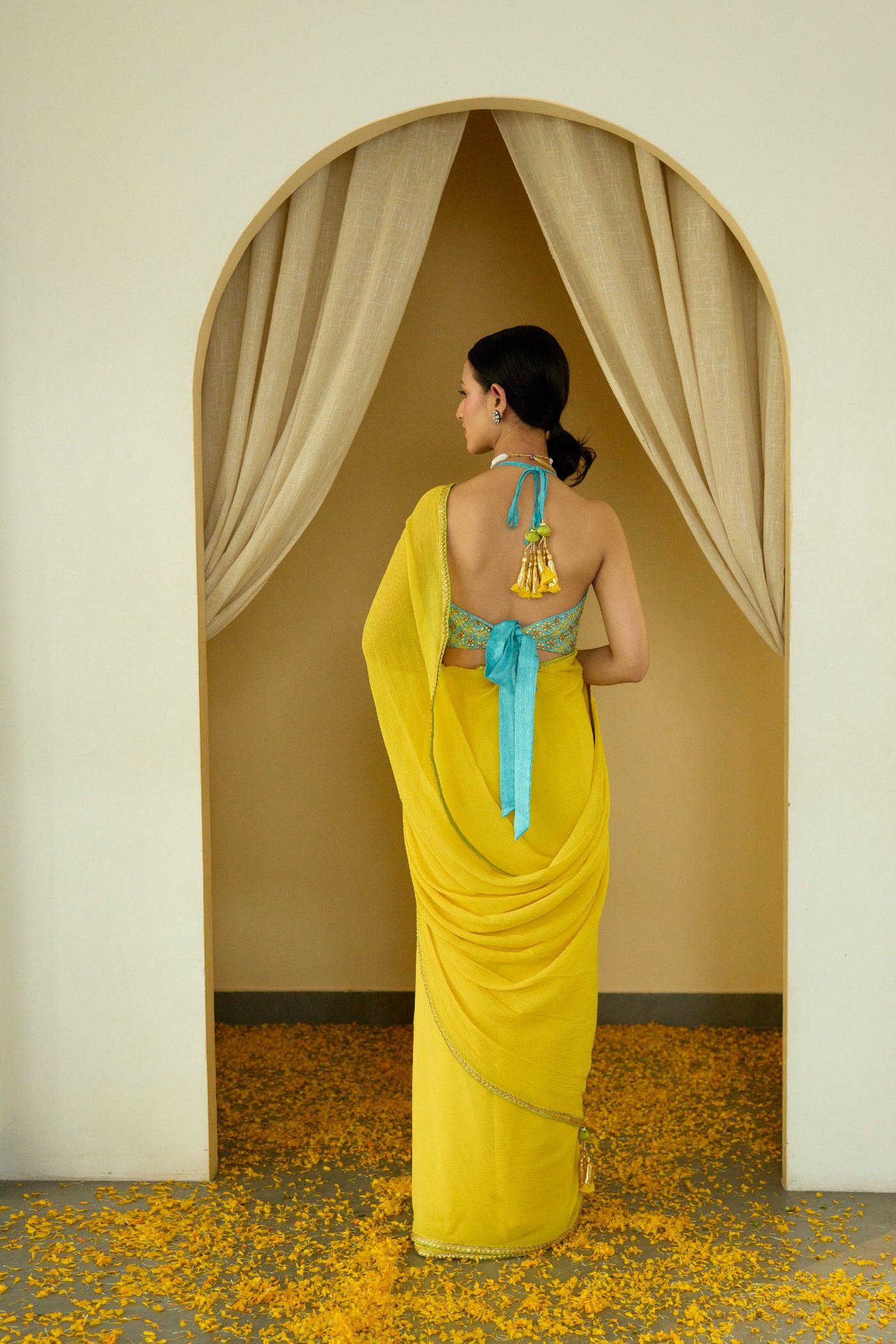 Nikasha Pitambari Pure Silk Chiffon Saree Indian designer wear online shopping melange singapore