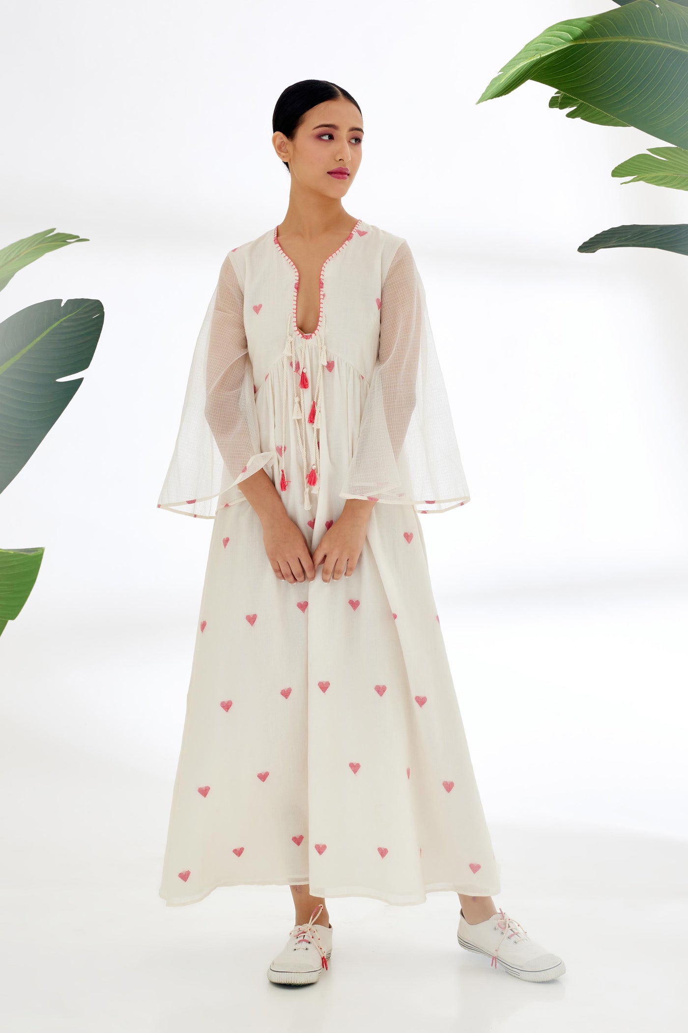 Nikasha Cream Hand Woven Heart Jamdani Dress Indian designer wear online shopping melange singapore