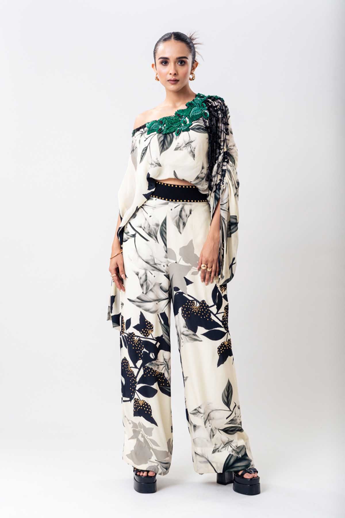 Nupur Kanoi White A Line Pant Set indian designer wear online shopping melange singapore 