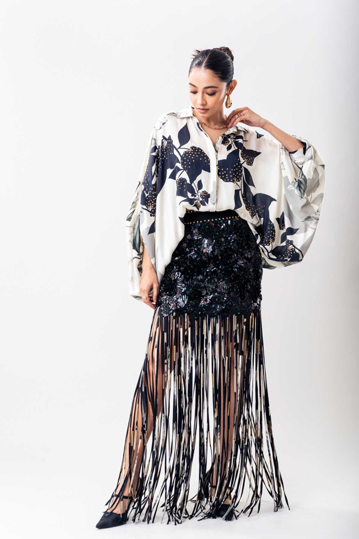 Nupur Kanoi White Balloon Top Skirt Set indian designer wear online shopping melange singapore 