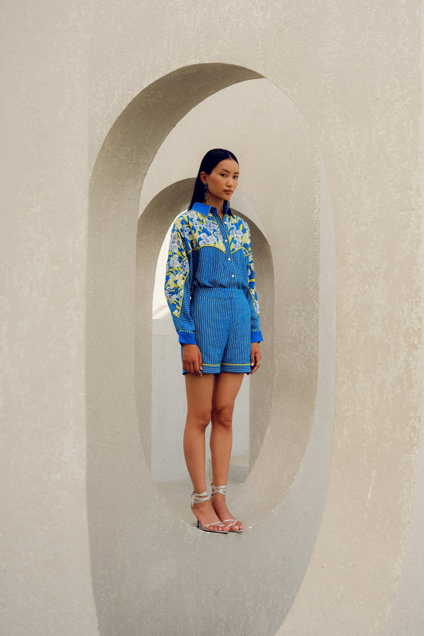 Pooja Rajgarhia Gupta Blue Print Play Kimono Shirt indian designer wear online shopping melange singapore