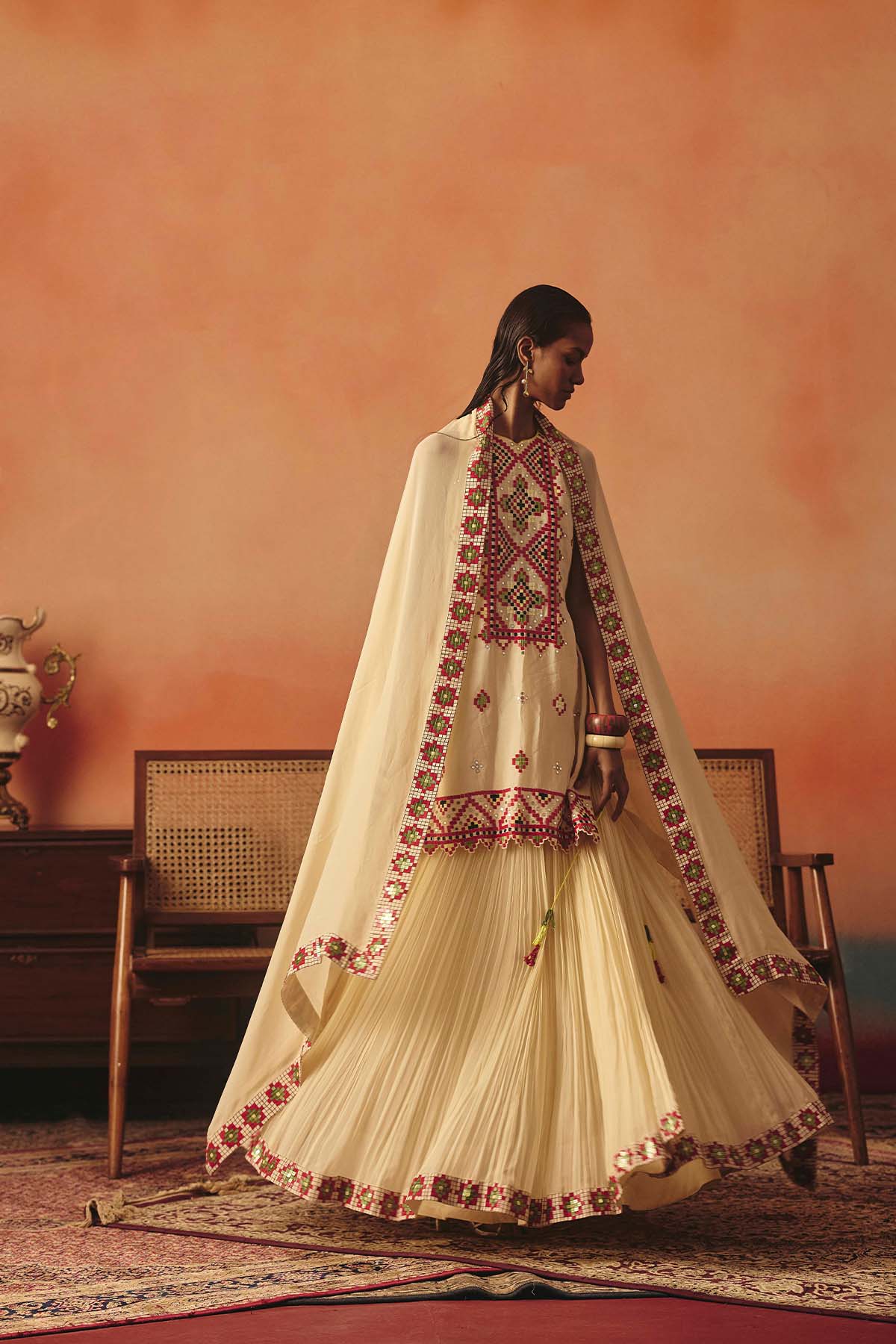 Pooja Rajgarhia Gupta Jharokha Lehnga Set indian designer wear online shopping melange singapore 