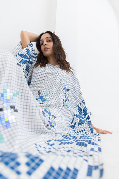 Pooja Rajgarhia Gupta Matrix Kaftaan indian designer wear online shopping melange singapore
