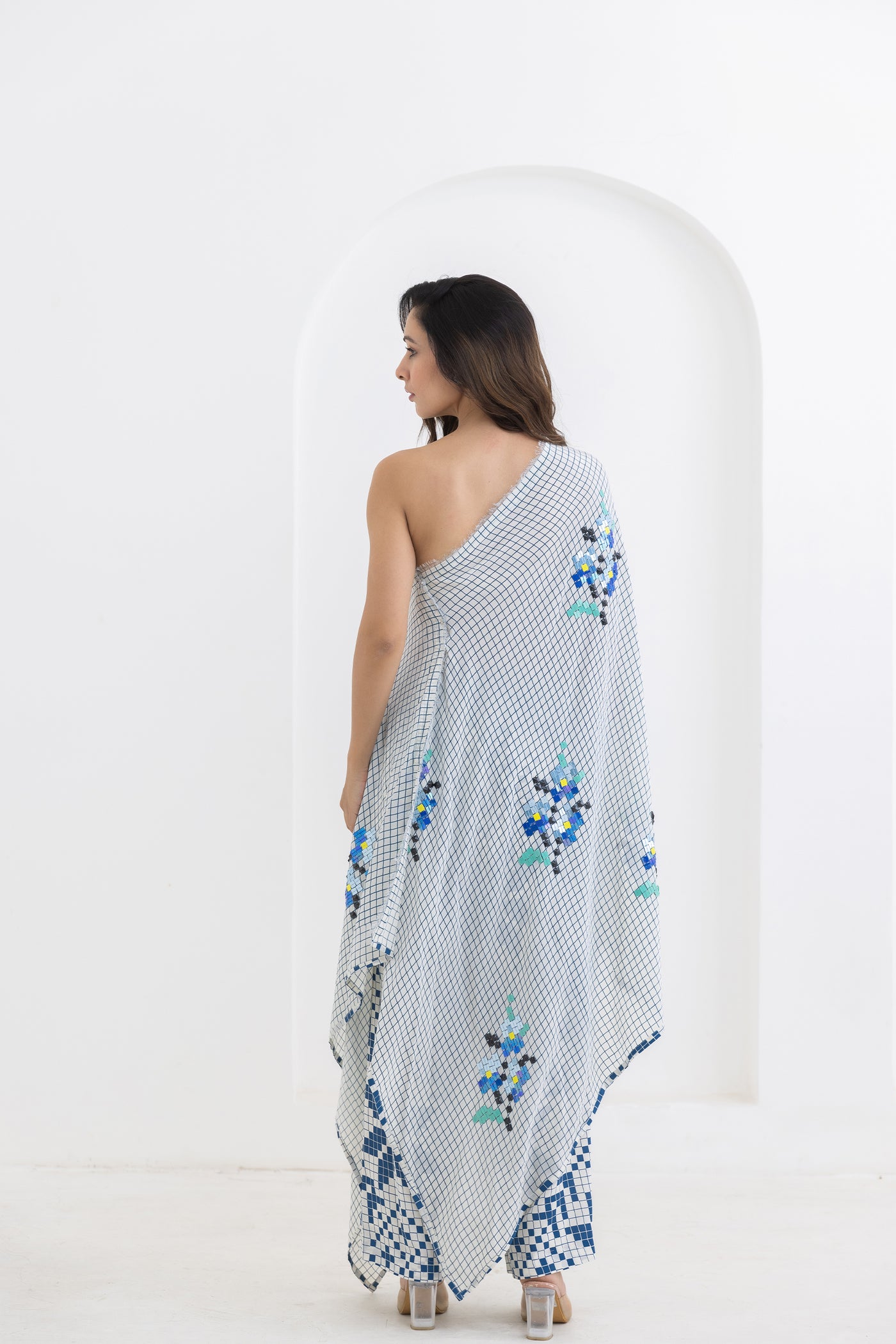 Pooja Rajgarhia Gupta Matrix One Shoulder indian designer wear online shopping melange singapore