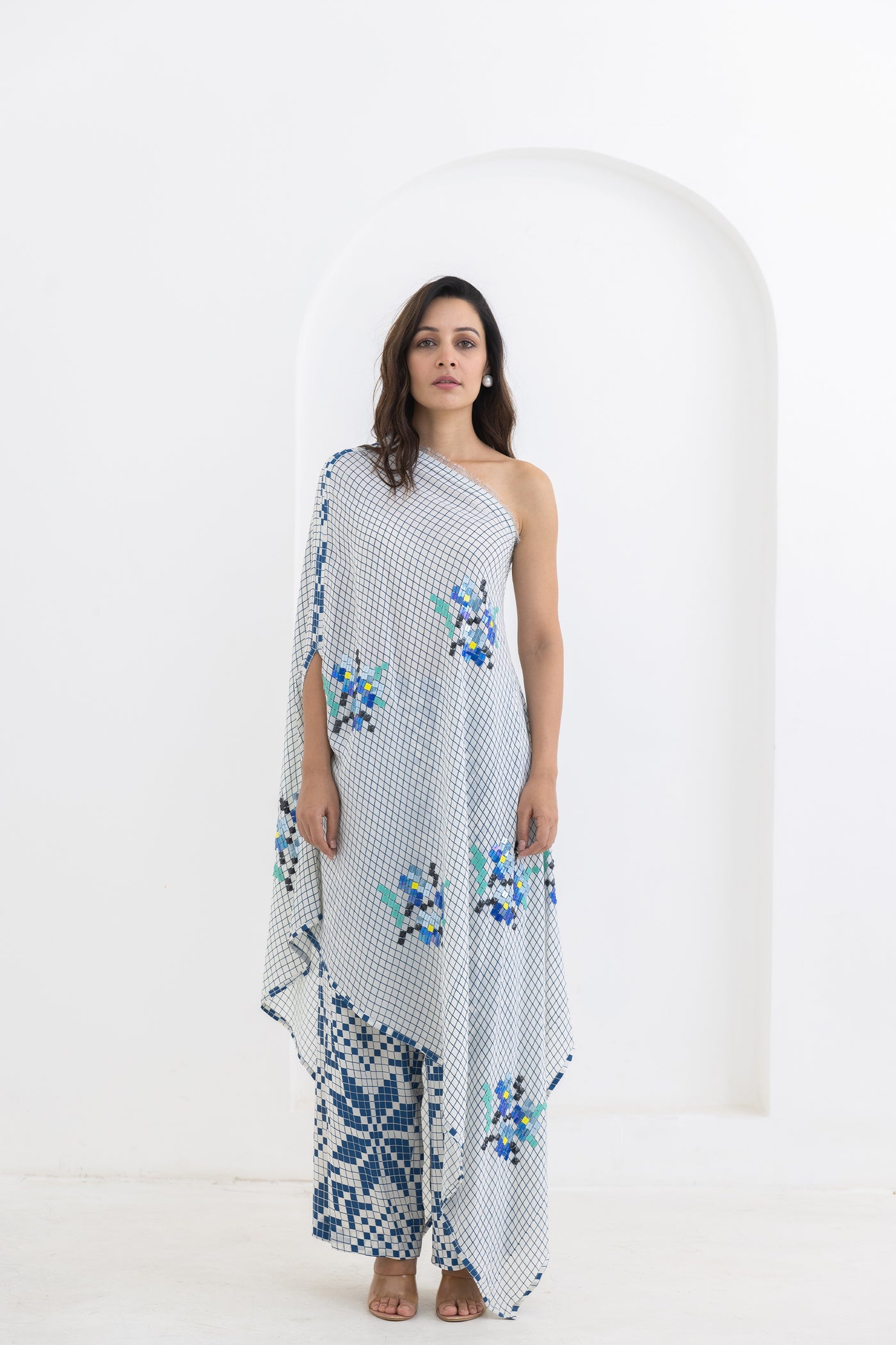 Pooja Rajgarhia Gupta Matrix One Shoulder indian designer wear online shopping melange singapore