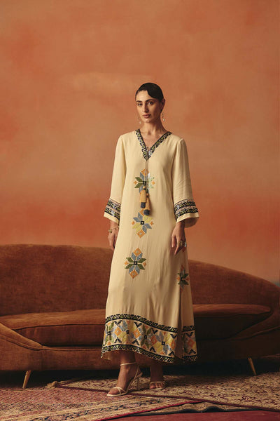 Pooja Rajgarhia Gupta Padma Midi indian designer wear online shopping melange singapore 
