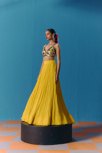 Pooja Rajgarhia Gupta The Sunlit Lehenga Set indian designer wear online shopping melange singapore
