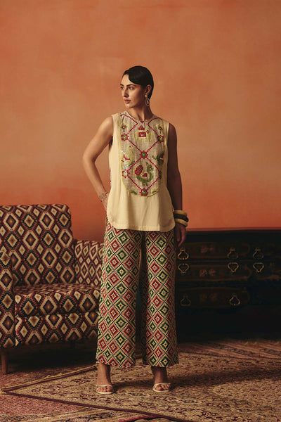 Pooja Rajgarhia Gupta Tota Maina Co Ord indian designer wear online shopping melange singapore 
