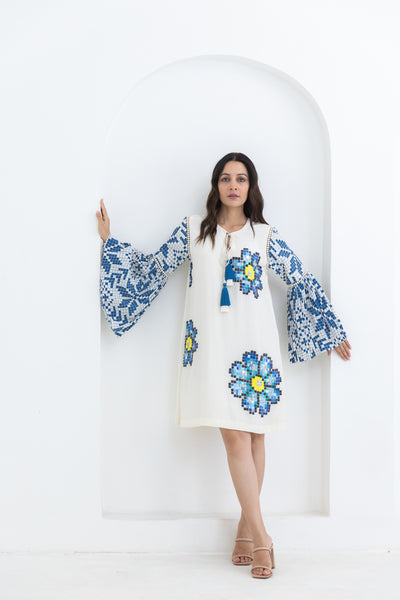 Pooja Rajgarhia Gupta White Sunflower Dress indian designer wear online shopping melange singapore