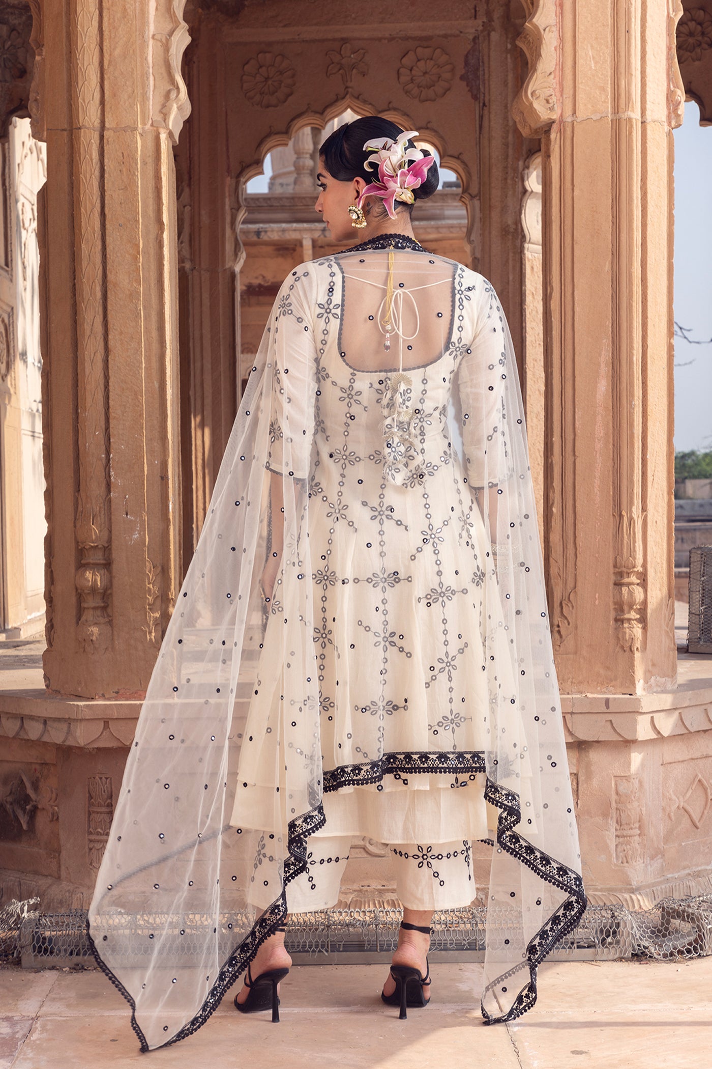 Preevin Black And White Big Flower Anarkali With Embroidered Dupatta indian designer wear online shopping melange singapore
