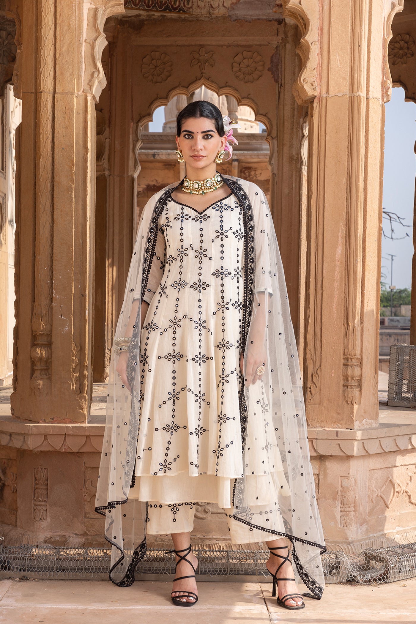 Preevin Black And White Big Flower Anarkali With Embroidered Dupatta indian designer wear online shopping melange singapore