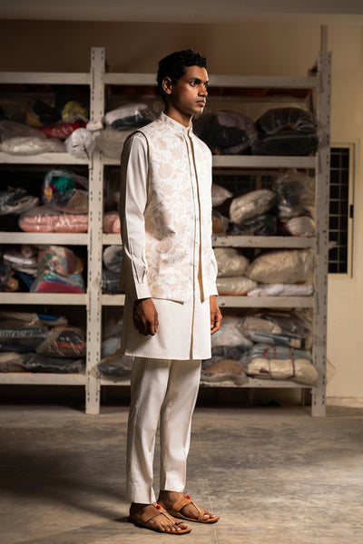 Project Bandi Khwab Bandi With Matching Kurta Pajama Set indian designer wear online shopping melange singapore
