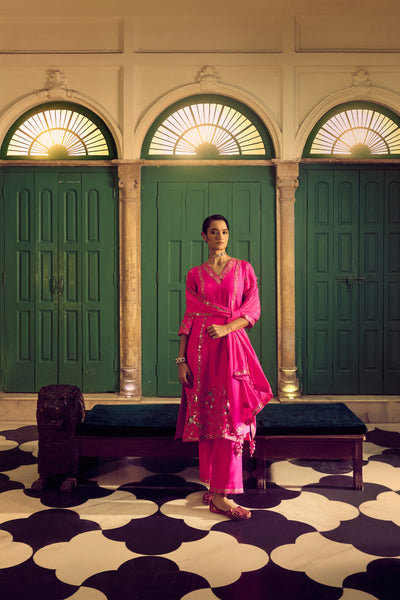 Punit Balana Classic Gulaabi Gulaal  Kurta Set indian designer wear online shopping melange singapore
