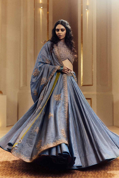 Punit Balana Classic Lehenga Set Saleti indian designer wear online shopping melange singapore 
