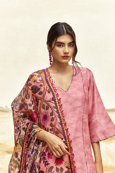 Punit Balana Classic kurta Set indian designer wear online shopping melange singaporei indian designer wear online shopping melange singapore