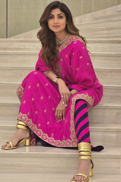 Punit Balana Gulabi Gulaal Kaftan Set indian designer wear online shopping melange singapore
