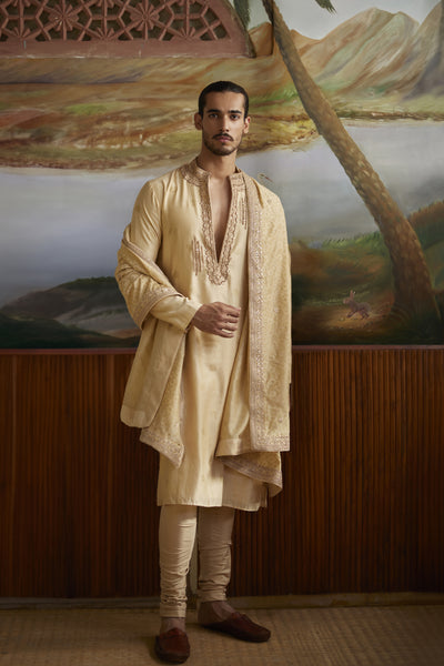 Punit Balana Menswear Buttercup Kurta With Dushala & Churidar indian designer wear online shopping melange singapore