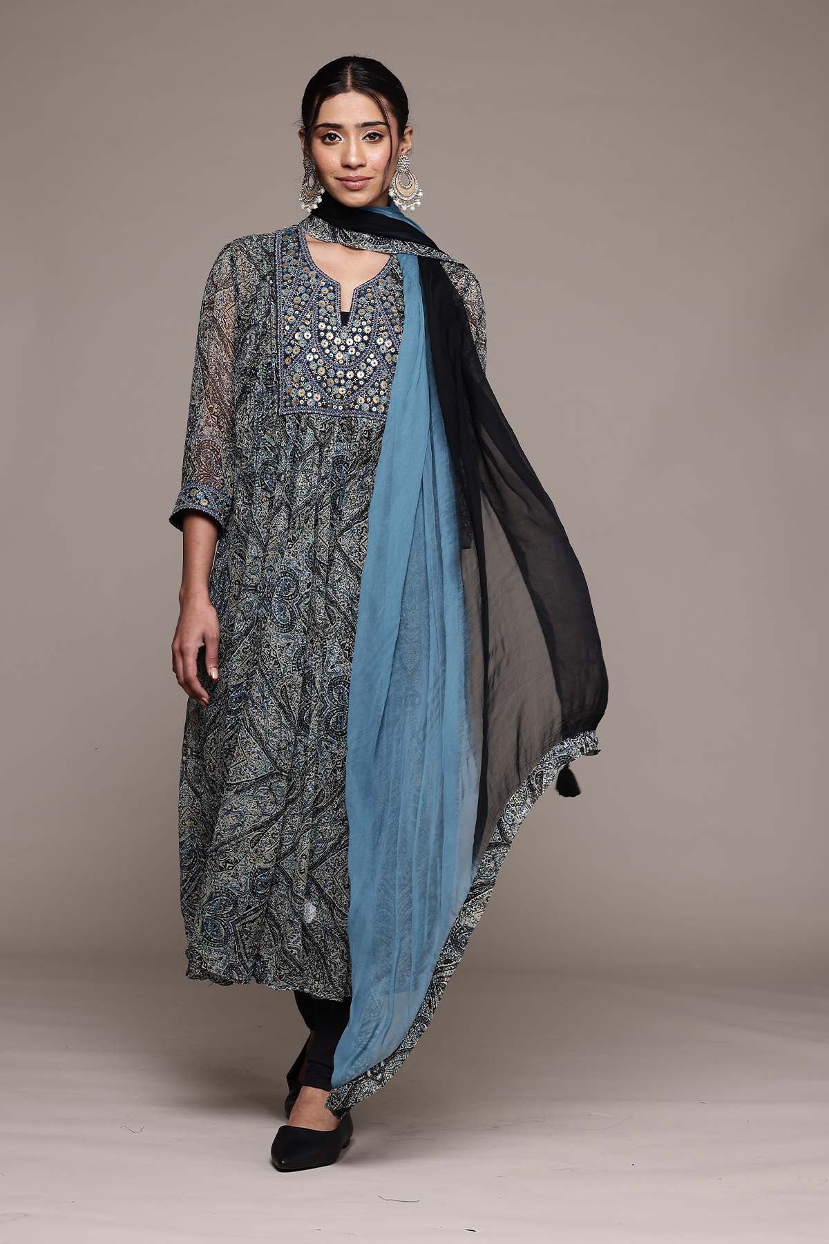 Ritu Kumar Black Avanti Kurta With Churidar And Dupatta indian designer wear online shopping melange singapore 