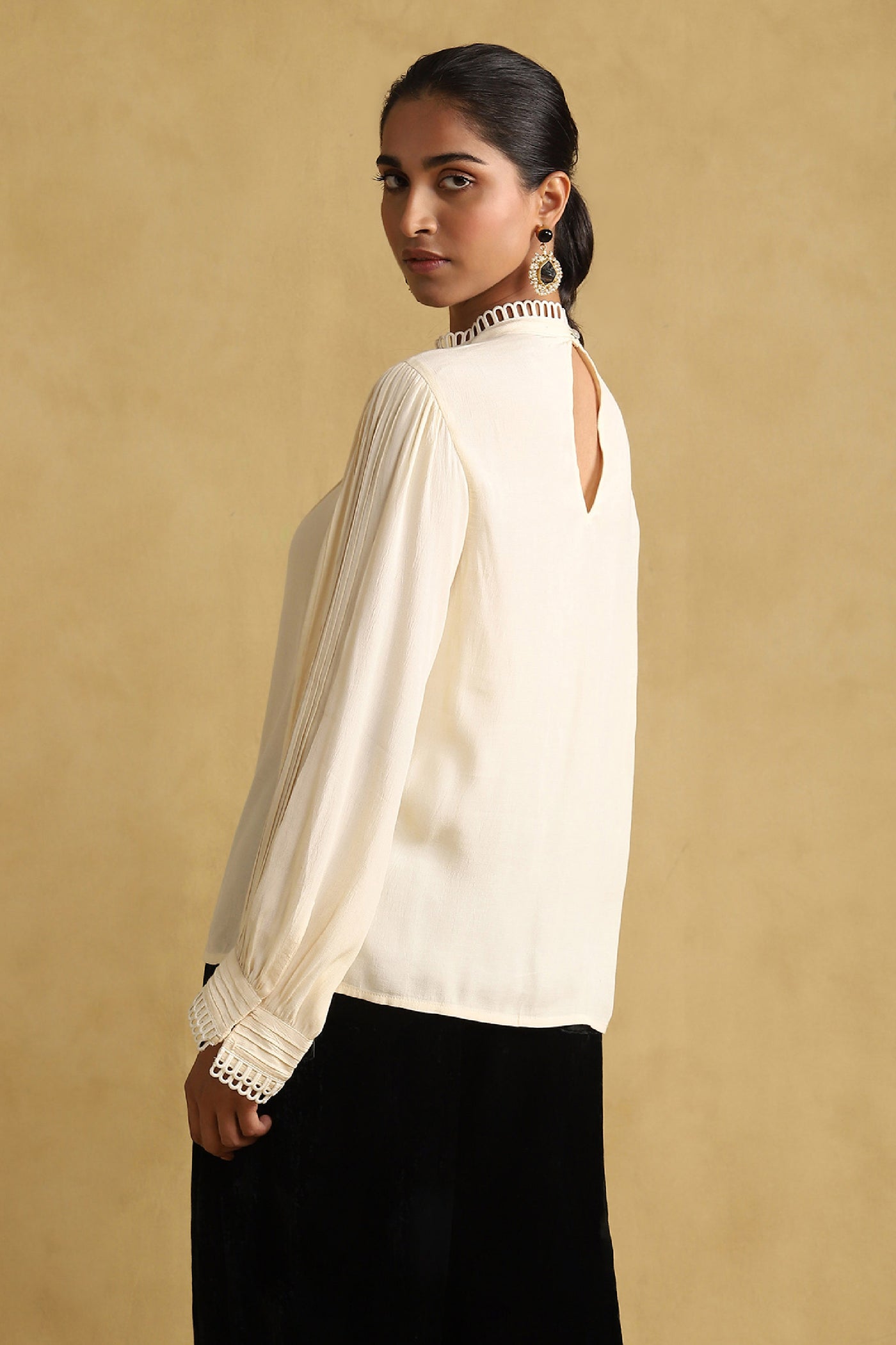 Ritu Kumar Off White Solid Top indian designer wear online shopping melange singapore