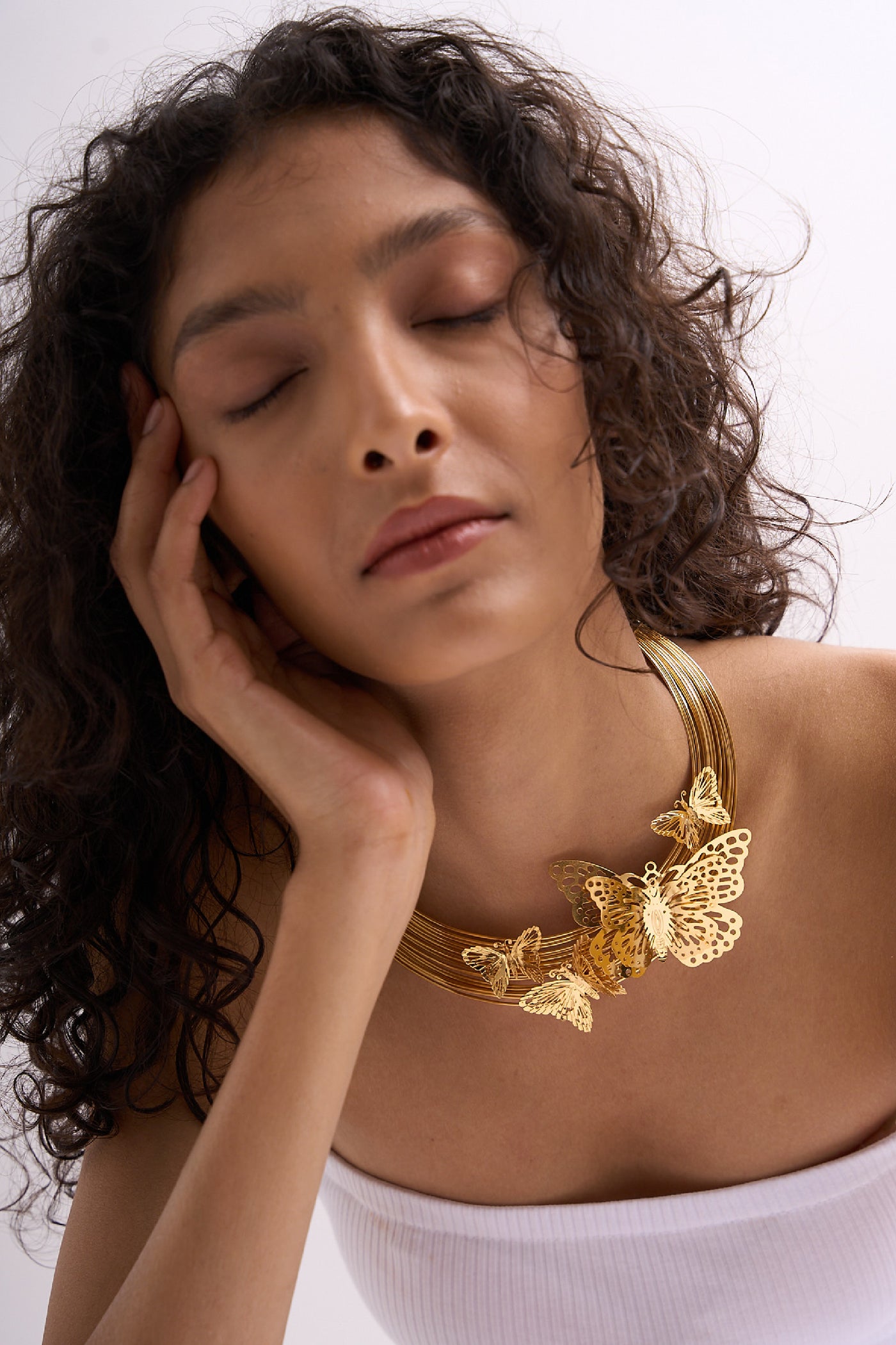 Ruhhette Kingdom Necklace Jewellery Indian designer wear online shopping melange singapore