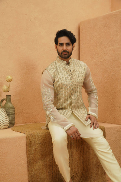 SVA Zubair Embellished Bundi indian designer wear online shopping melange singapore