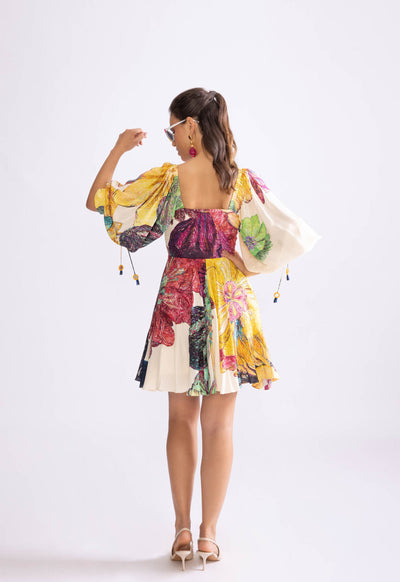 Saaksha & Kinni Savannah Dress indian designer wear online shopping melange singapore