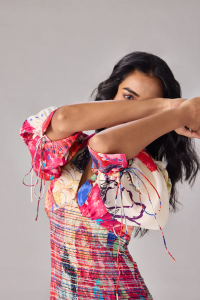 Saaksha & Kinni Abra Dress indian designer wear online shopping melange singapore