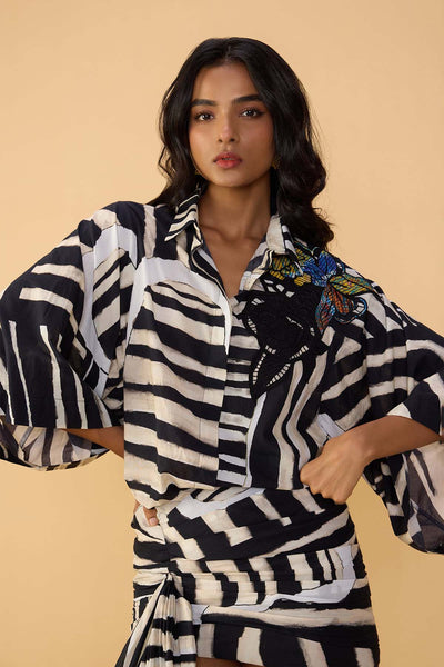 Saaksha & Kinni Blake Shirt indian designer wear online shopping melange singapore
