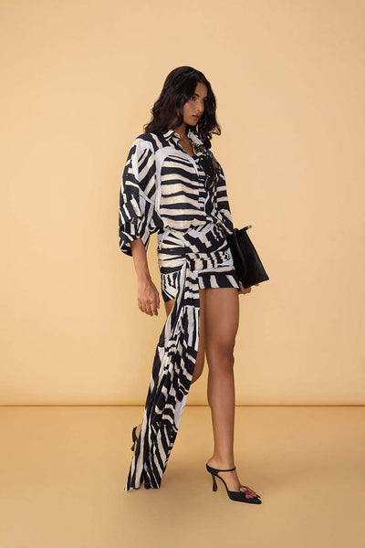 Saaksha & Kinni Blake Shirt indian designer wear online shopping melange singapore