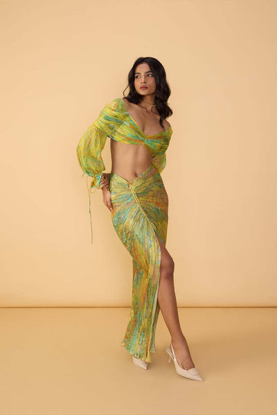 
Saaksha & Kinni Gigi Skirt indian designer wear online shopping melange singapore 
