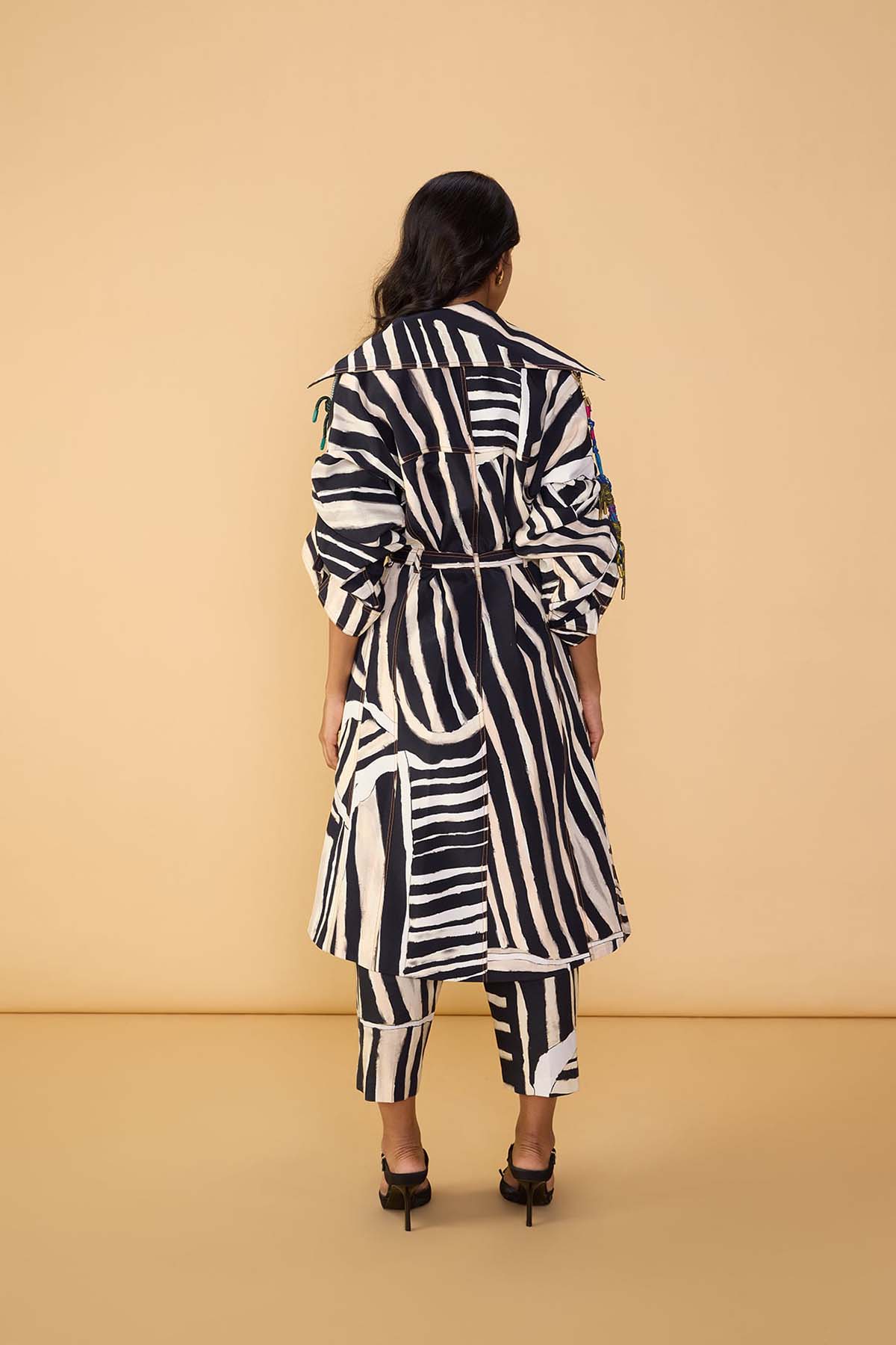 Saaksha & Kinni Helena Trench indian designer wear online shopping melange singapore 