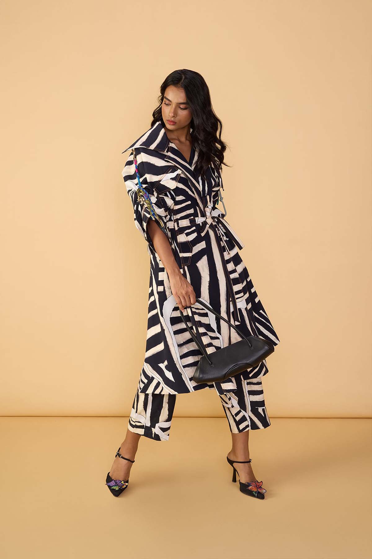 Saaksha & Kinni Helena Trench indian designer wear online shopping melange singapore 