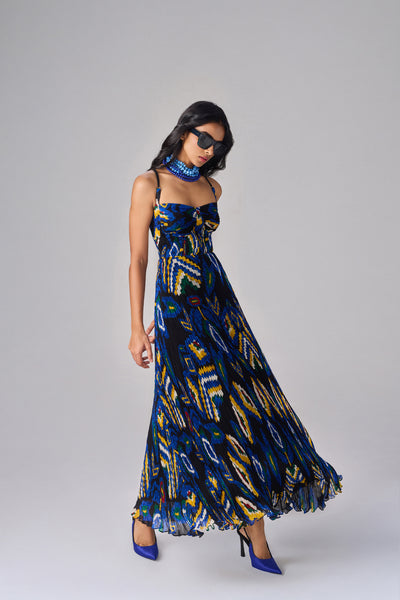 Saaksha & Kinni Kiara Dress indian designer wear online shopping melange singapore