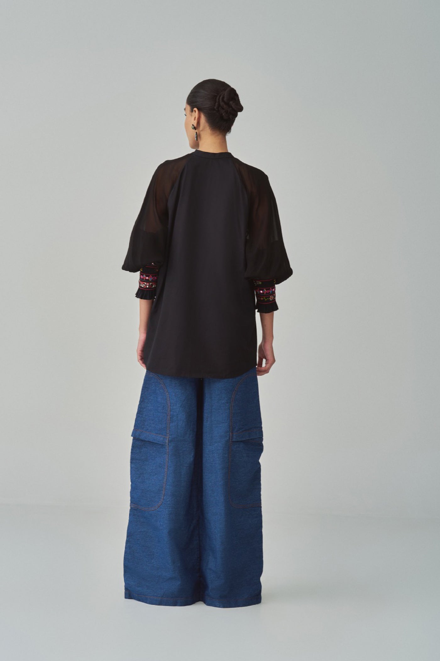 Saaksha & Kinni Sasha Jeans indian designer wear online shopping melange singapore
