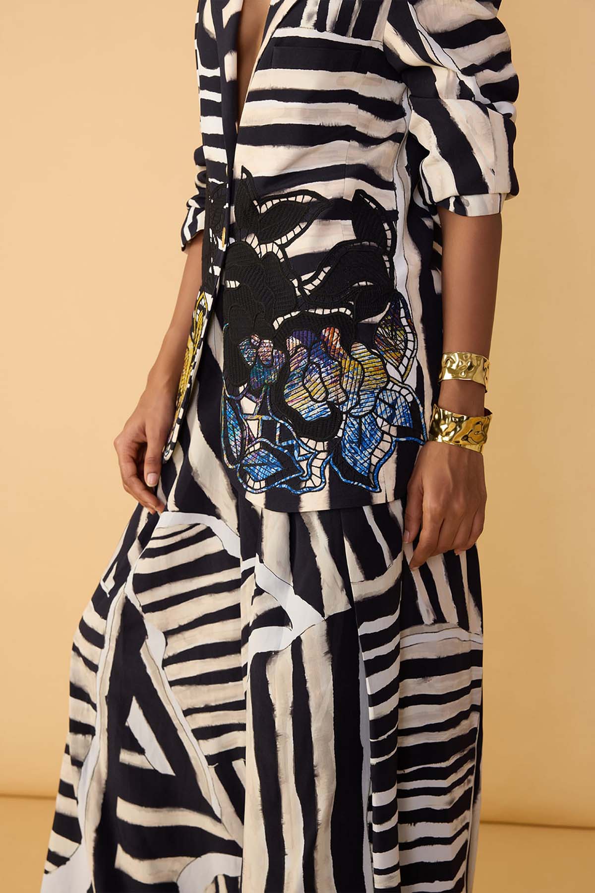 Saaksha & Kinni Saylor Palazzo indian designer wear online shopping melange singapore 