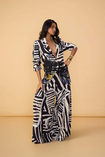 Saaksha & Kinni Saylor Palazzo indian designer wear online shopping melange singapore 