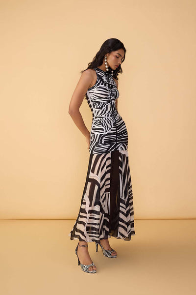 Saaksha & Kinni Ulla Dress indian designer wear online shopping melange singapore 