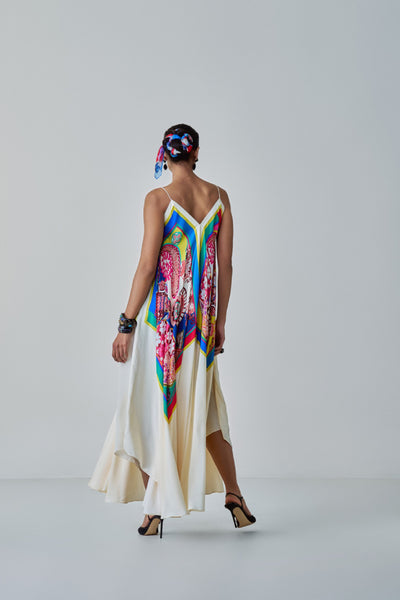 Saaksha & Kinni Yazmine Dress indian designer wear online shopping melange singapore