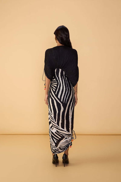 Saaksha & Kinni Zia Dress indian designer wear online shopping melange singapore 
