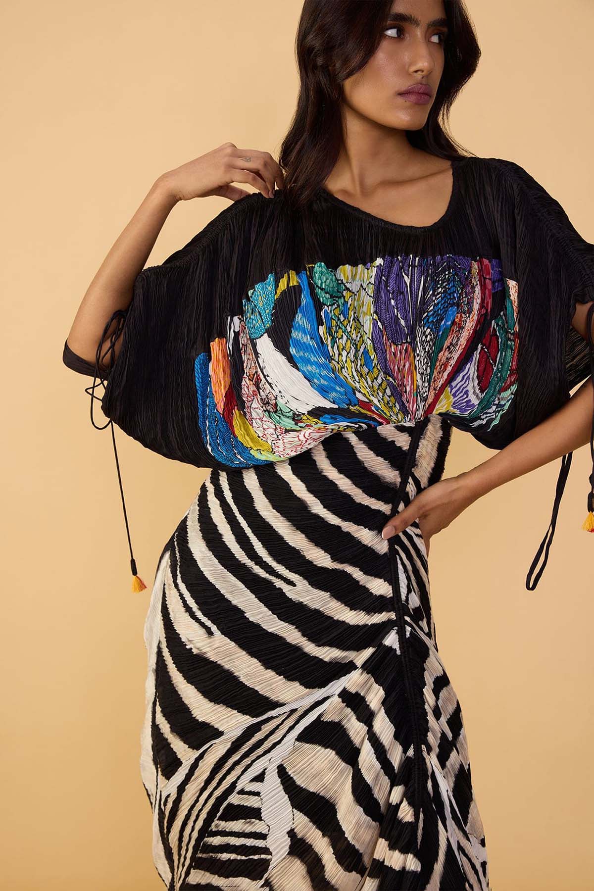 Saaksha & Kinni Zia Dress indian designer wear online shopping melange singapore 