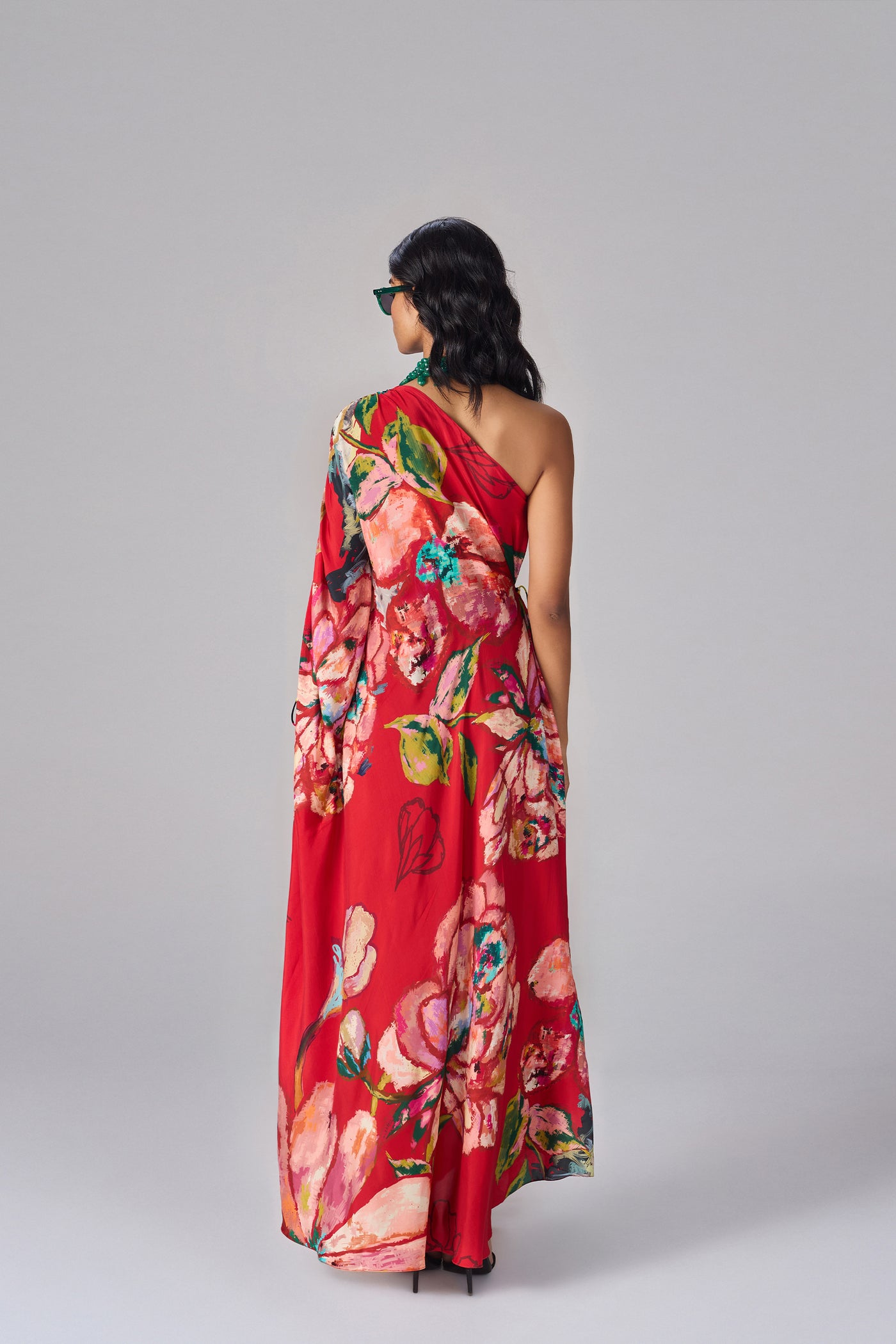 Saaksha & Kinni Ziana Kaftan indian designer wear online shopping melange singapore
