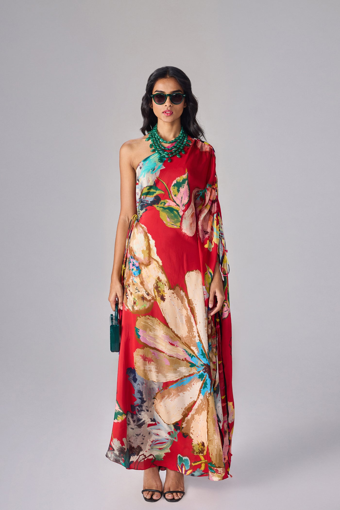 Saaksha & Kinni Ziana Kaftan indian designer wear online shopping melange singapore
