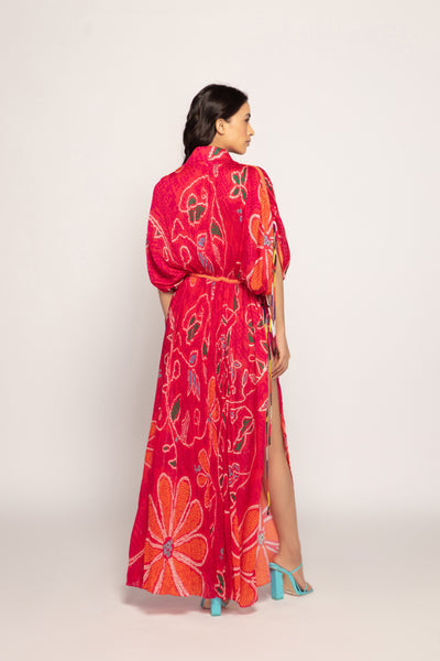 Saaksha & Kinni Hand Micro Pleated Kaftan With A Drawstring Waist Adjustable Drawstring Sleeves And Customizable Side Slits indian designer wear online shopping melange singapore