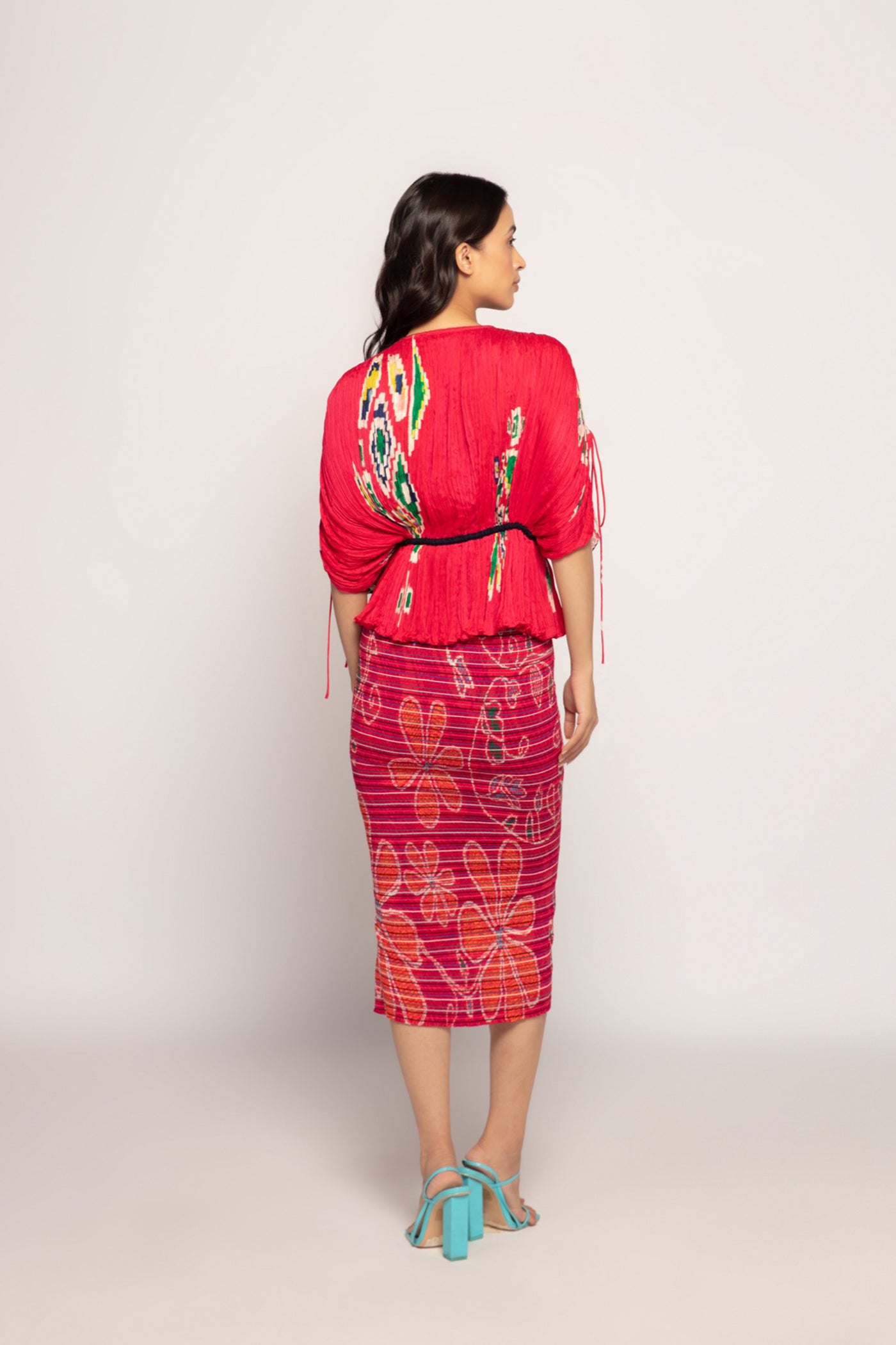 Saaksha & Kinni Paisley Print Hand Micro Pleated Kaftan Style Blouse indian designer wear online shopping melange singapore