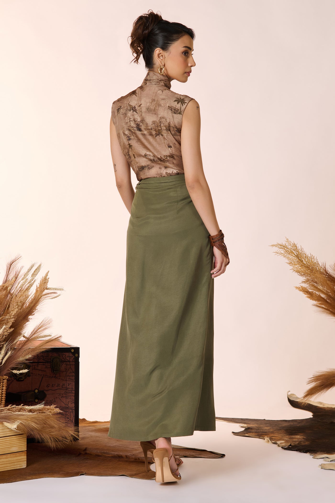 Shantanu & Nikhil Knot Collar Top indian designer wear online shopping melange singapore