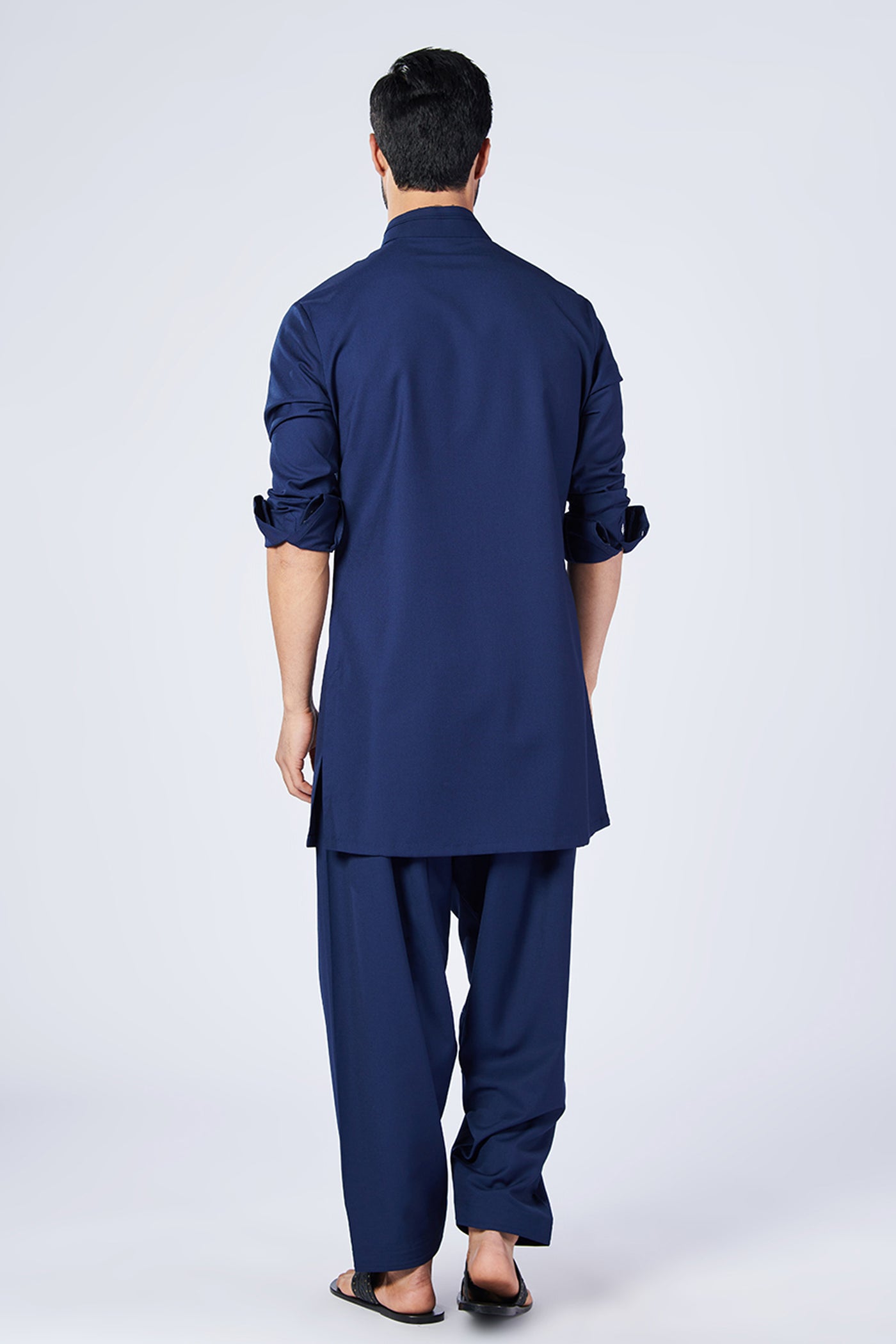 Shantanu & Nikhil Menswear Classic Navy Kurta With Embroidered Crest indian designer wear online shopping melange singapore