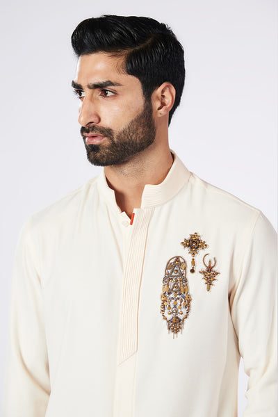 Shantanu & Nikhil Menswear Classic Shirt With Embroidered Patchwork indian designer wear online shopping melange singapore